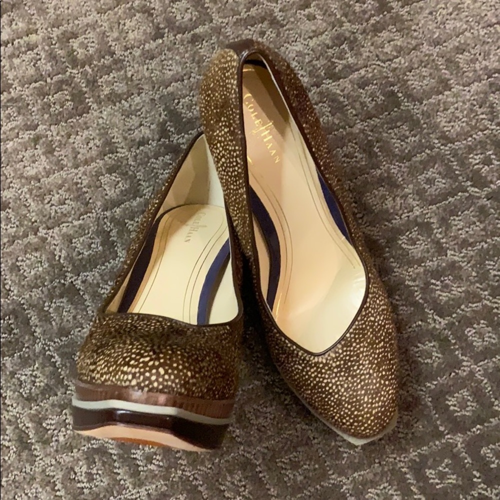 Cole Haan Women’s Chelsea Double Platform Pumps - Picture 7 of 7